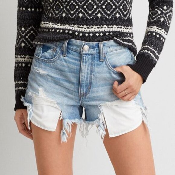 American Eagle Outfitters Pants - AEO Distressed Vintage Hi-Rise Festival Jean Short Size 4